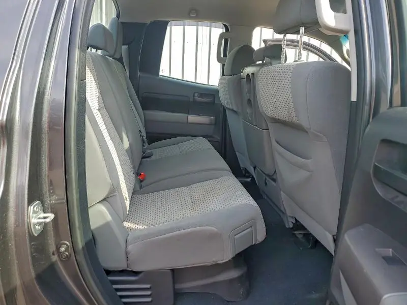 2013 TOYOTA TUNDRA DOUBLE CAB SR5  