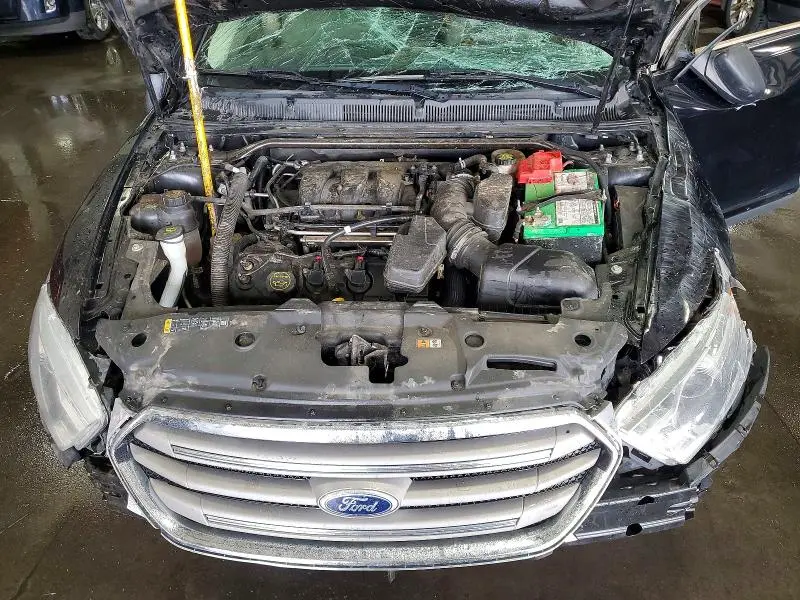 2016 FORD TAURUS SE  