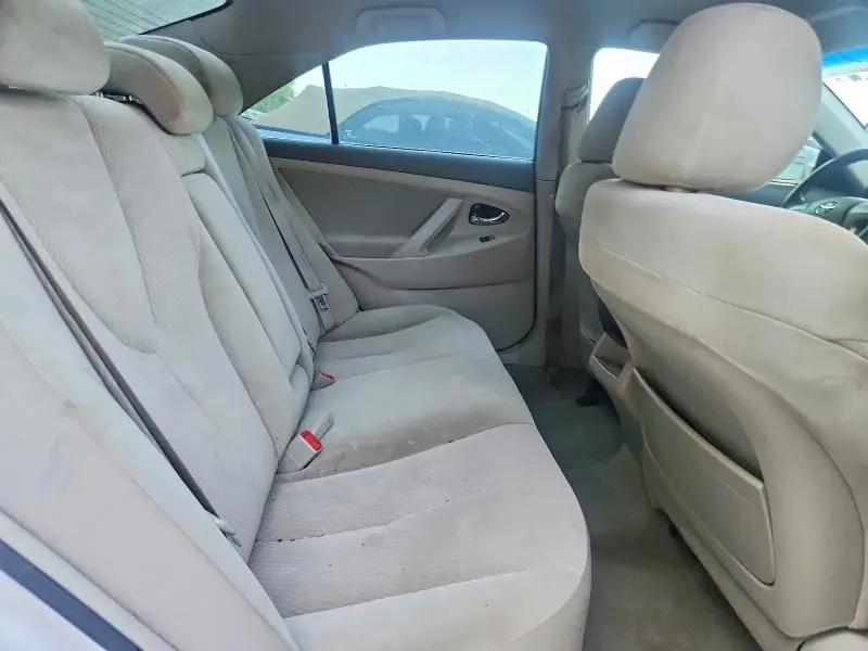 2010 TOYOTA CAMRY BASE  