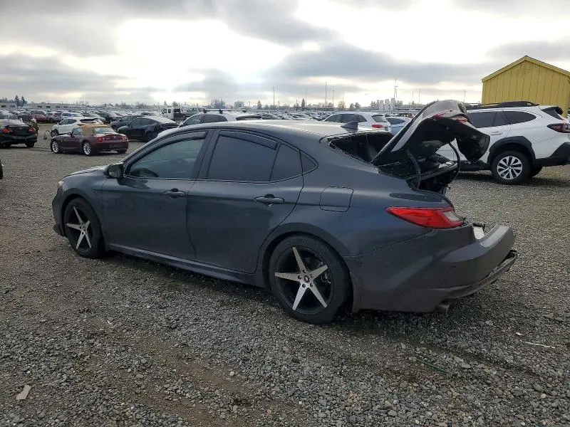 2025 TOYOTA CAMRY XSE  