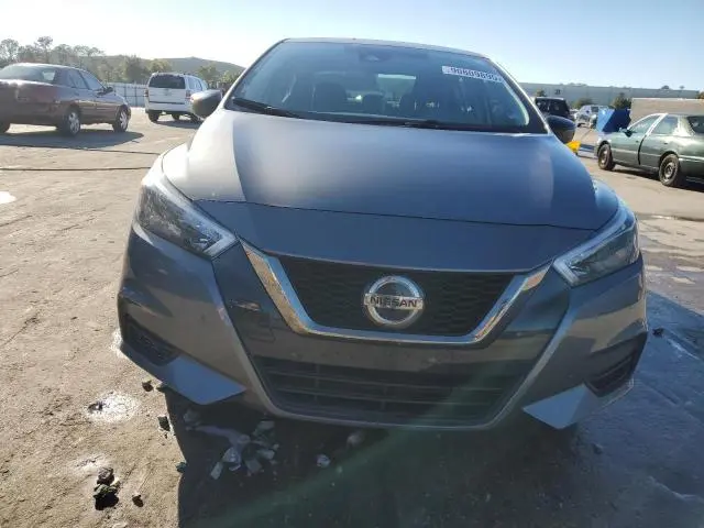 2022 NISSAN VERSA SR  