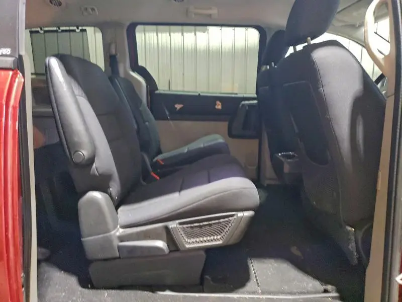 2010 DODGE GRAND CARAVAN SXT  