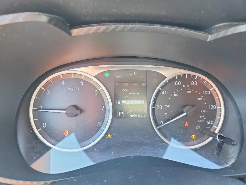 2020 NISSAN VERSA S  