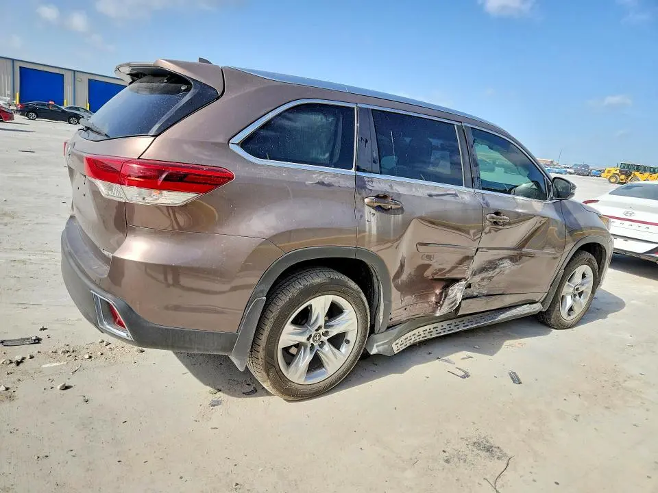 2018 TOYOTA HIGHLANDER LIMITED  