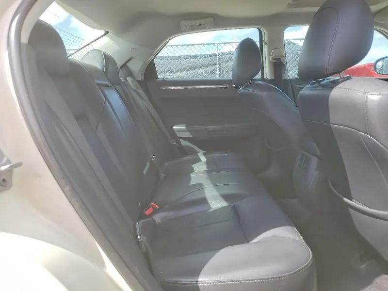 2010 CHRYSLER 300 TOURING  