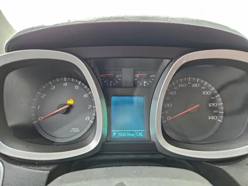 2016 CHEVROLET EQUINOX LT  