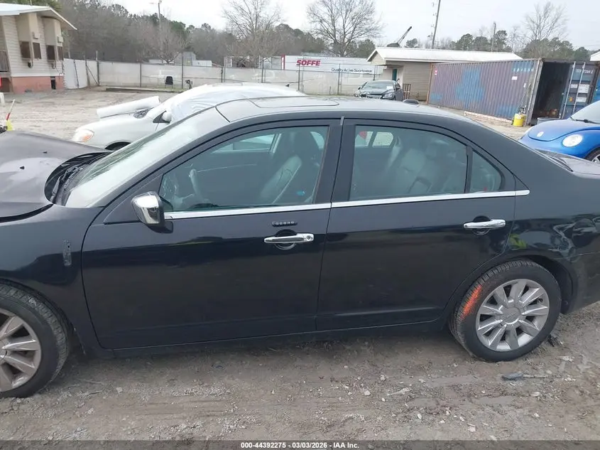 2012 LINCOLN MKZ  