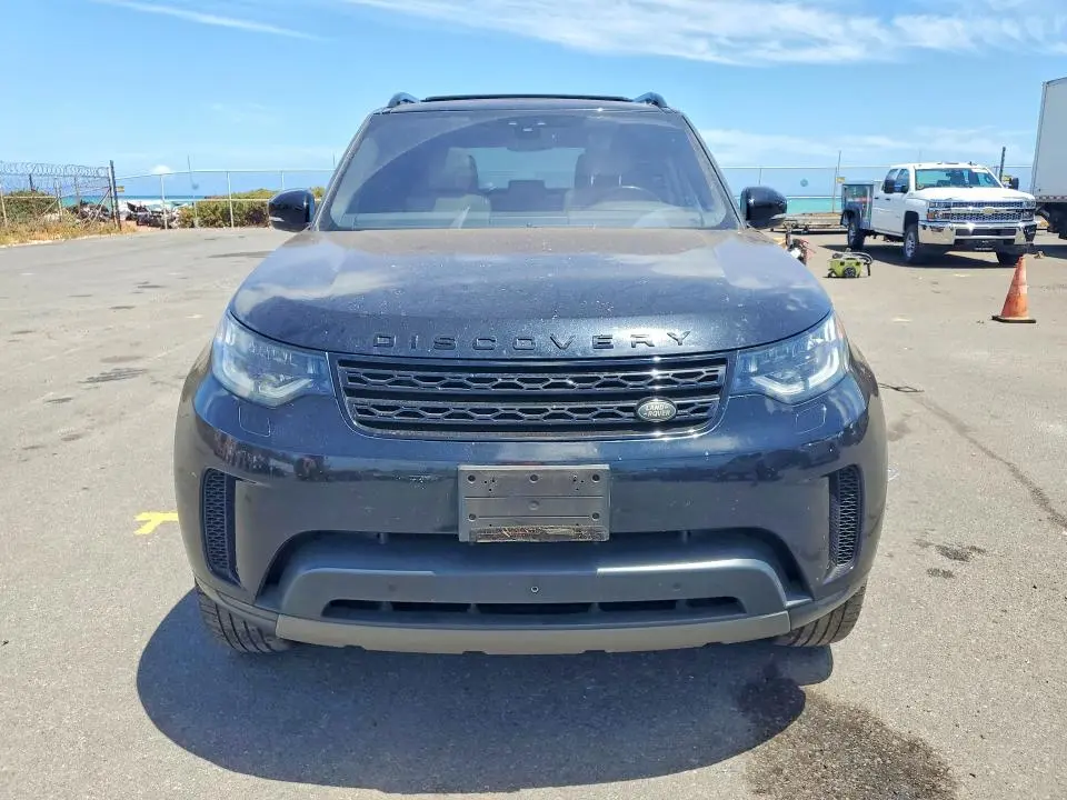 2019 LAND ROVER DISCOVERY SE  