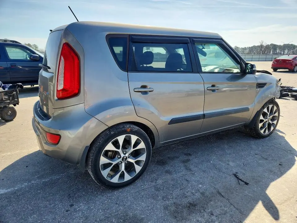 2012 KIA SOUL   