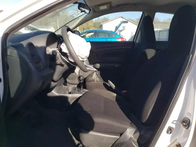 2015 NISSAN VERSA S  