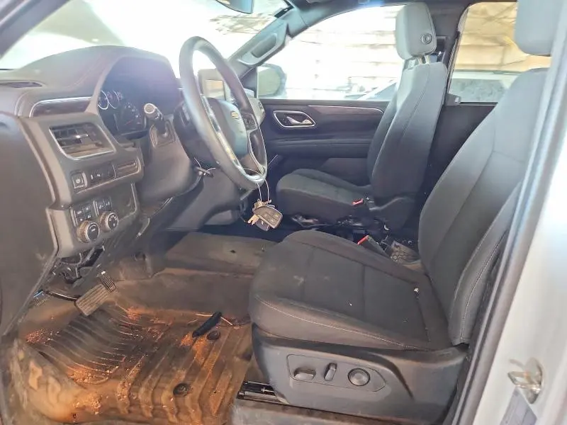 2024 CHEVROLET TAHOE 4WD V8