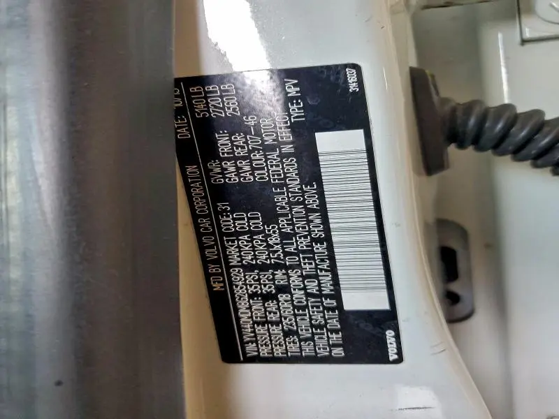 2016 VOLVO XC60 T5 PLATINUM  