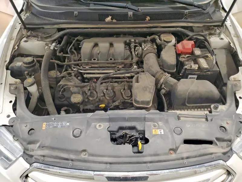 2015 FORD TAURUS SEL  