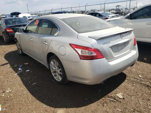 2011 NISSAN MAXIMA S  