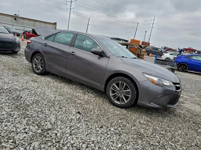 2017 TOYOTA CAMRY LE  