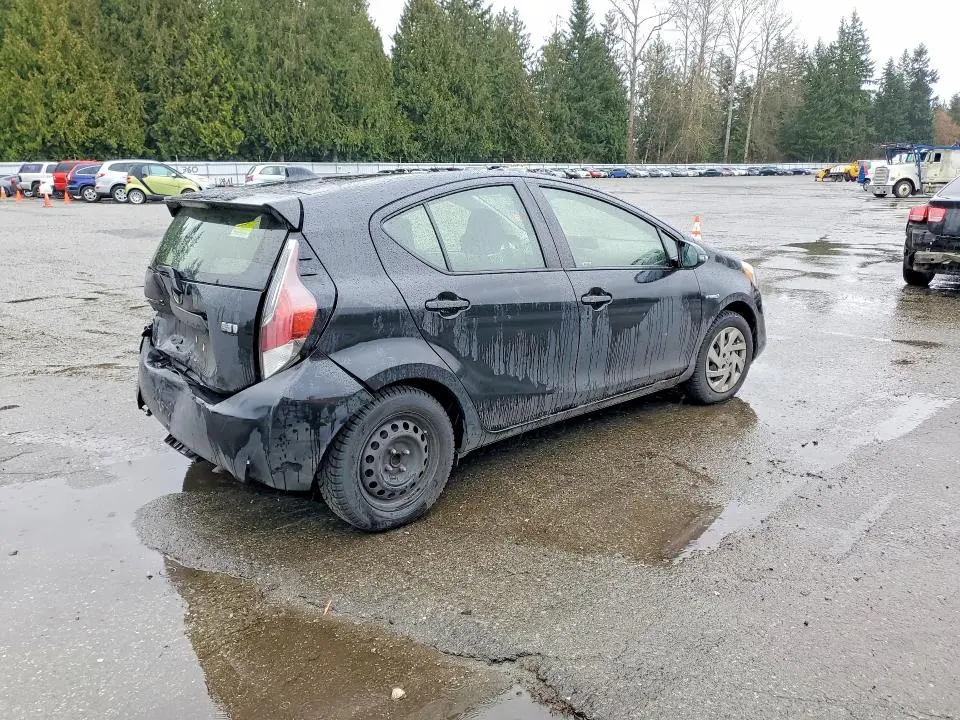 2015 TOYOTA PRIUS C TWO  