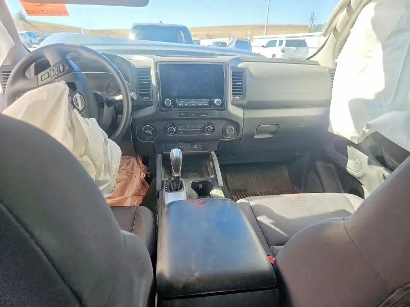 2024 NISSAN FRONTIER S  