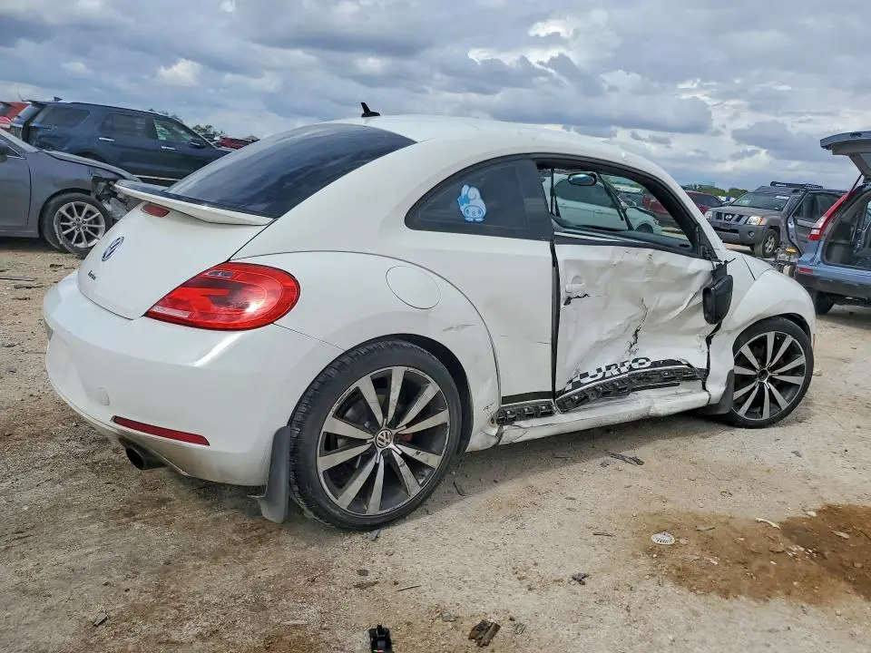 2012 VOLKSWAGEN BEETLE TURBO  