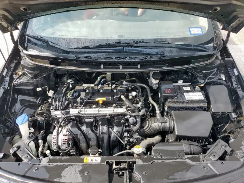 2017 KIA FORTE LX  