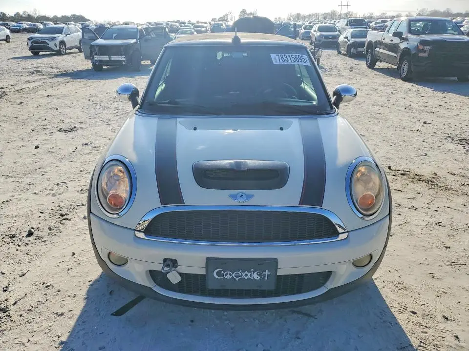 2010 MINI COOPER S  