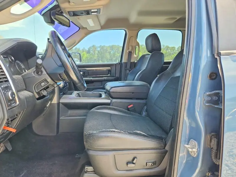2015 RAM 1500 SPORT  