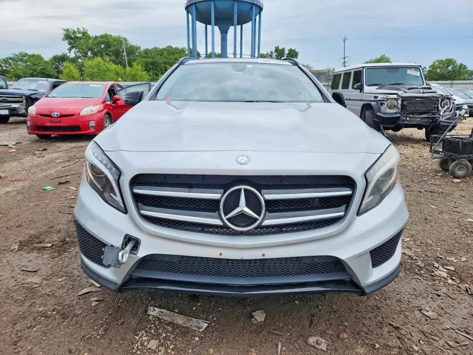 2016 MERCEDES-BENZ GLA 250 4MATIC  