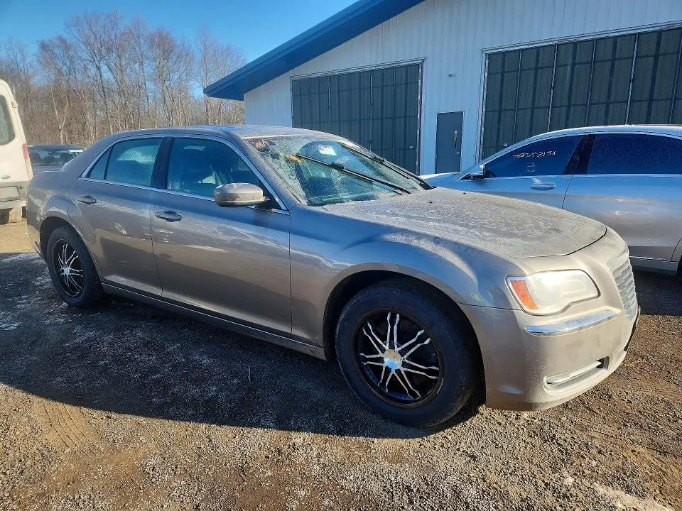 2014 CHRYSLER 300   