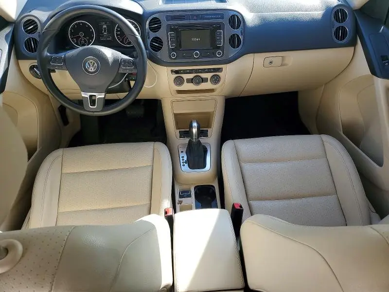 2013 VOLKSWAGEN TIGUAN S  