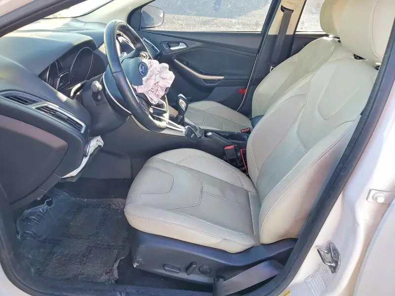 2017 FORD FOCUS TITANIUM  