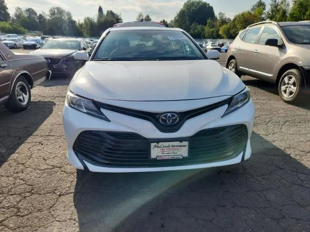 2019 TOYOTA CAMRY LE  