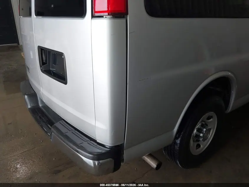 2016 CHEVROLET EXPRESS 3500 LT