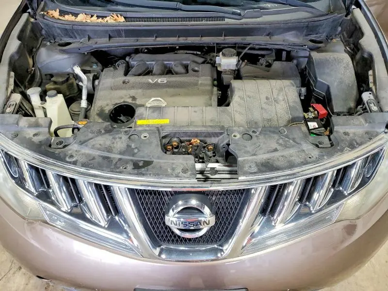 2010 NISSAN MURANO S  