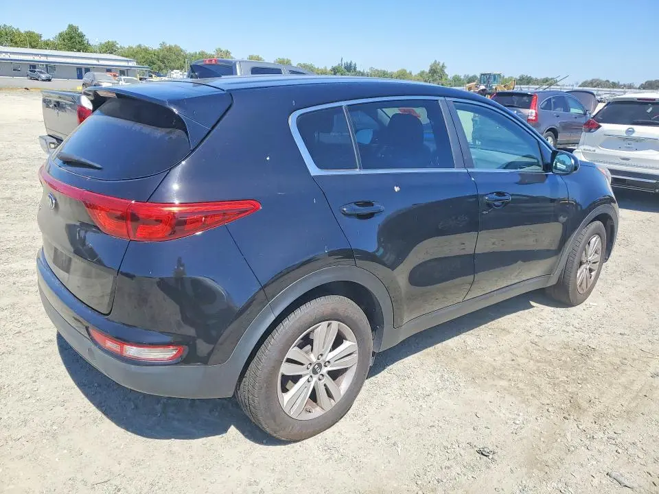2017 KIA SPORTAGE LX  