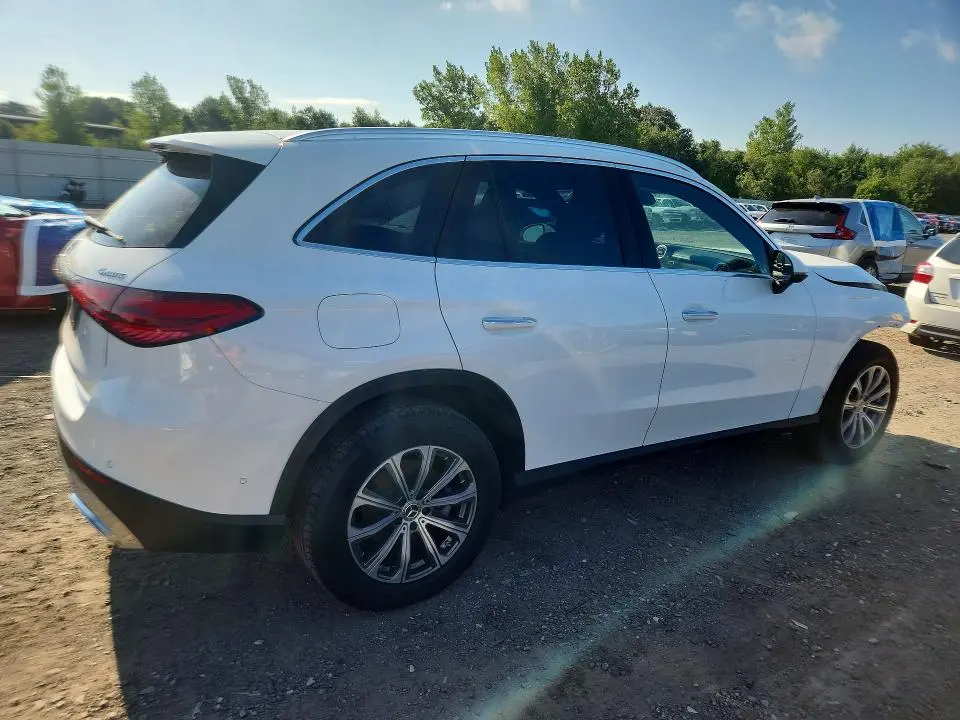 2025 MERCEDES-BENZ GLC 300 4MATIC  