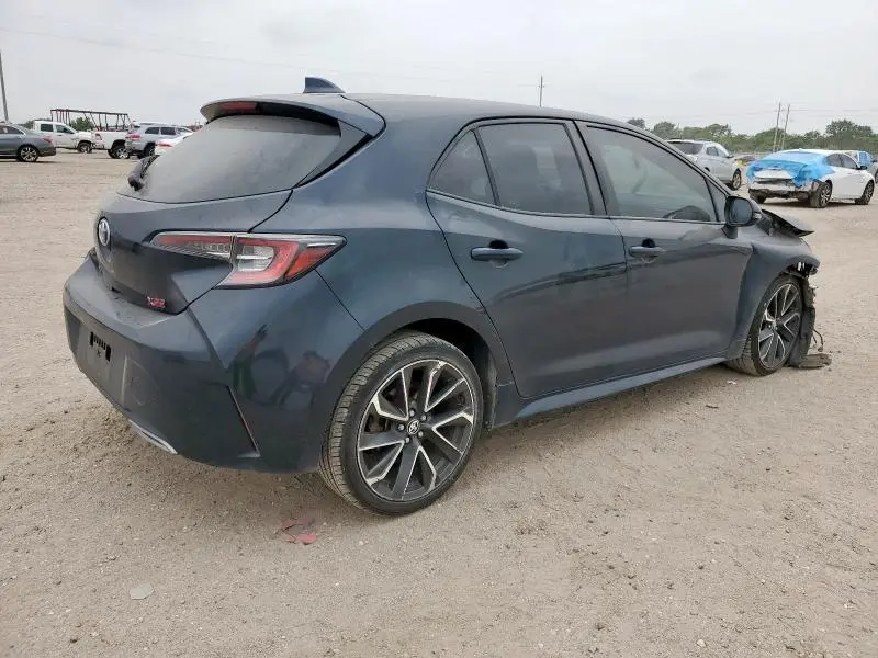 2019 TOYOTA COROLLA SE  