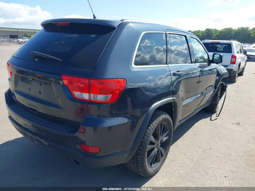 2013 JEEP GRAND CHEROKEE LAREDO ALTITUDE