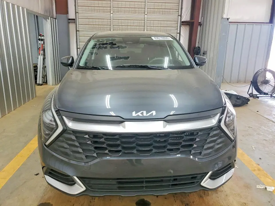 2025 KIA SPORTAGE LX  