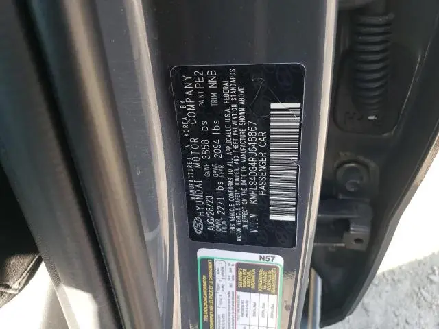 2024 HYUNDAI ELANTRA SEL  