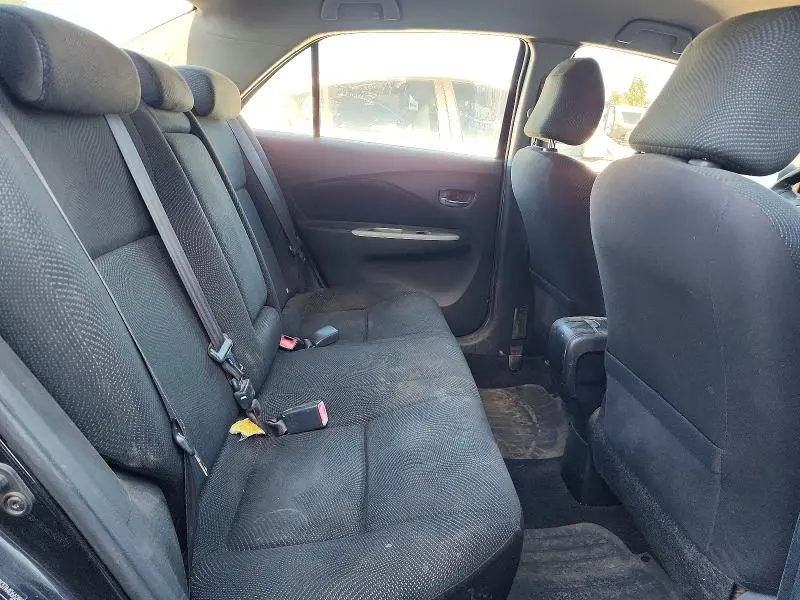 2010 TOYOTA YARIS BASE  