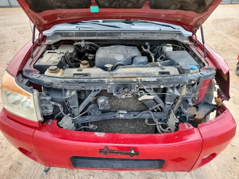 2012 NISSAN TITAN SV  