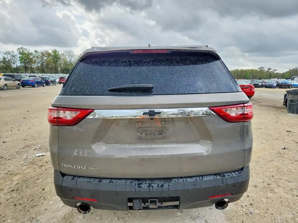 2018 CHEVROLET TRAVERSE LT  