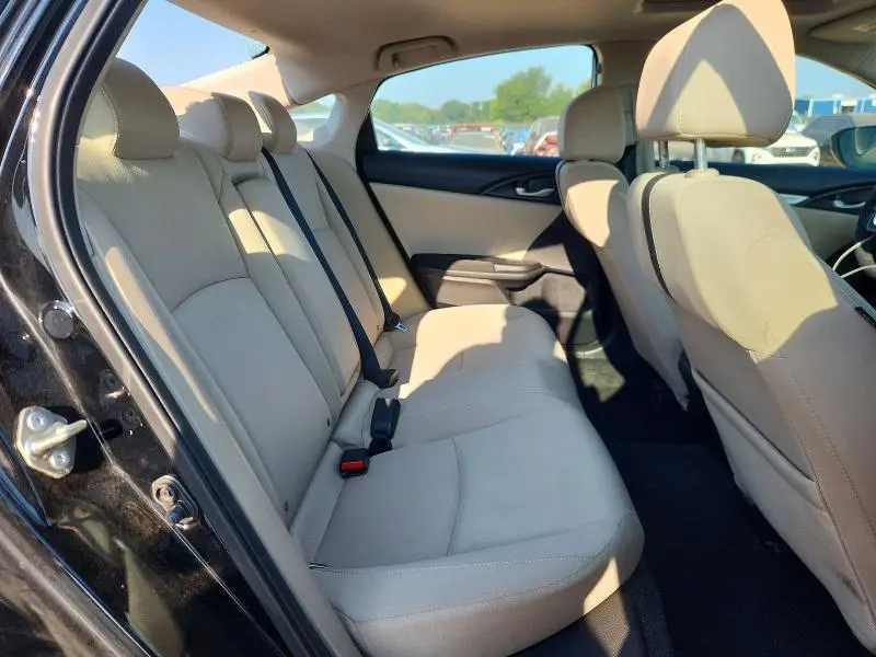 2017 HONDA CIVIC EX  