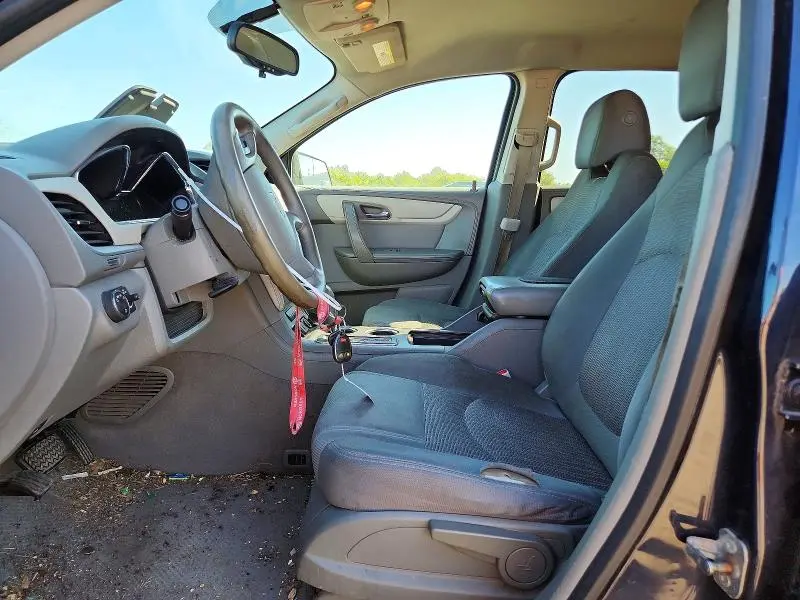 2015 CHEVROLET TRAVERSE LS  
