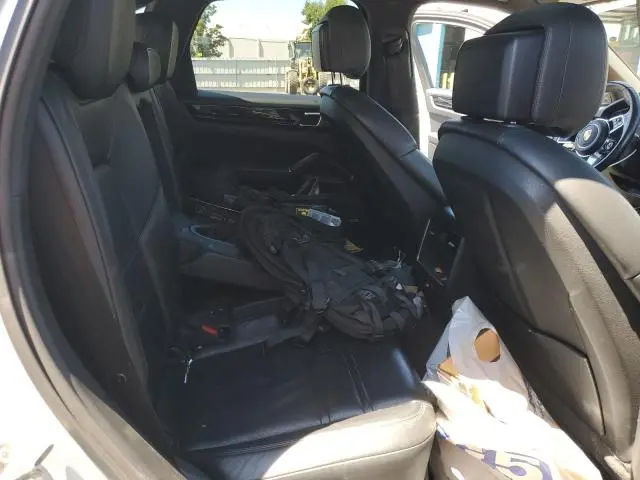 2019 PORSCHE CAYENNE S  