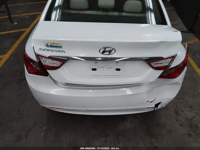 2012 HYUNDAI SONATA GLS