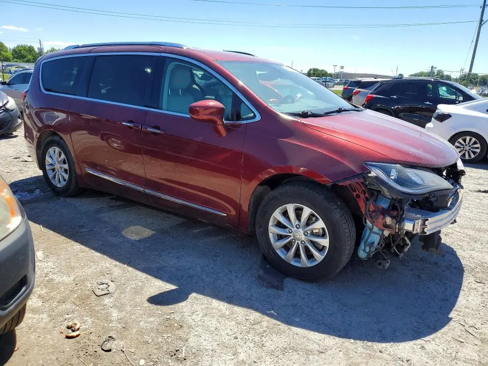 2019 CHRYSLER PACIFICA TOURING L  