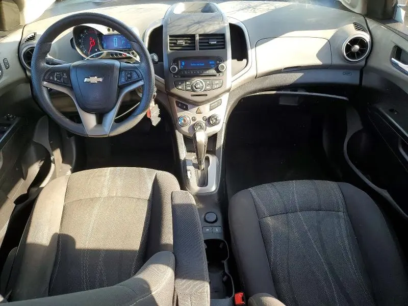 2015 CHEVROLET SONIC LT  