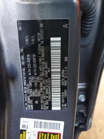 2021 TOYOTA HIGHLANDER XLE  