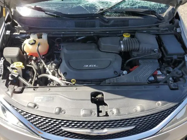 2018 CHRYSLER PACIFICA TOURING PLUS