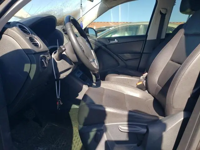 2016 VOLKSWAGEN TIGUAN S  